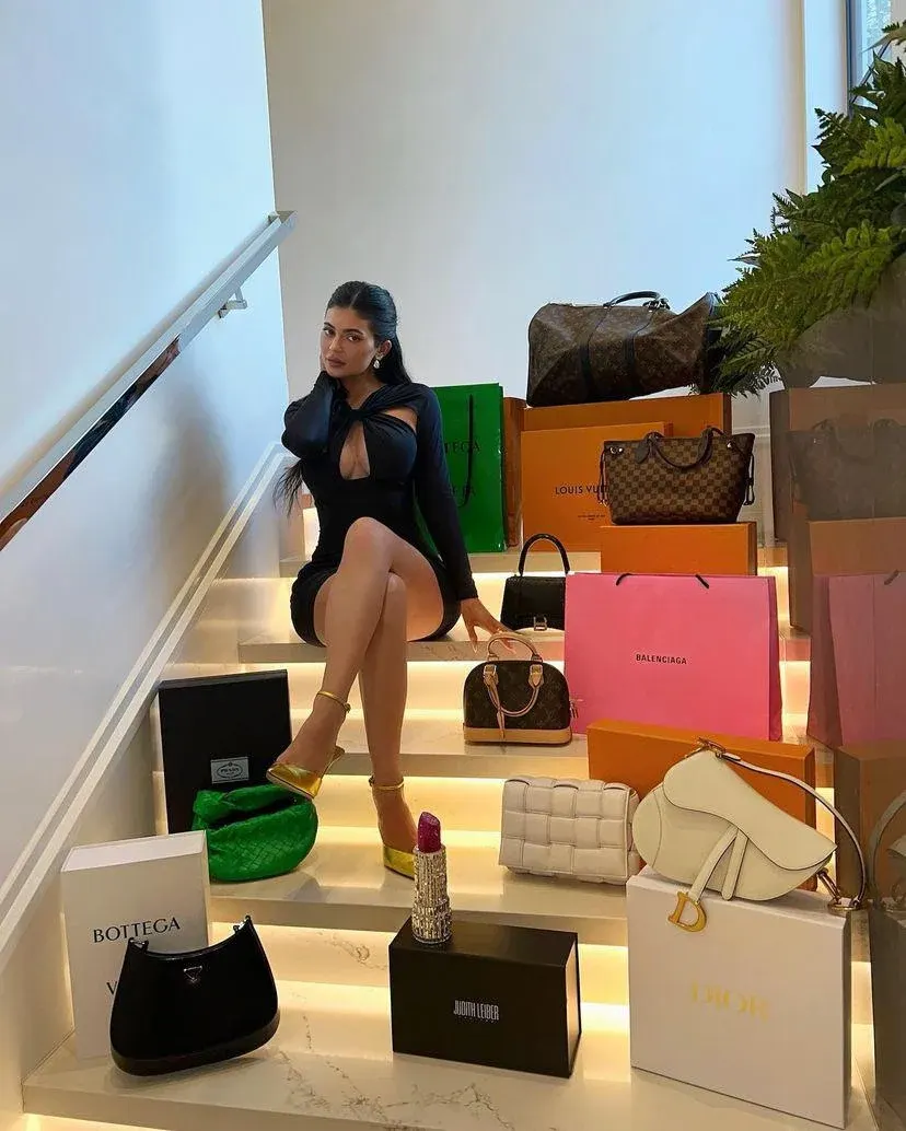Celebrity designer giveaway